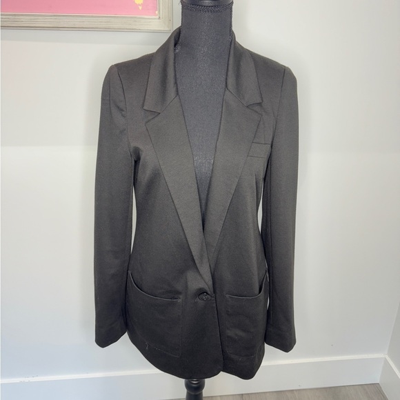Oasis Black One Button Women’s Blazer (S) - Picture 2 of 7